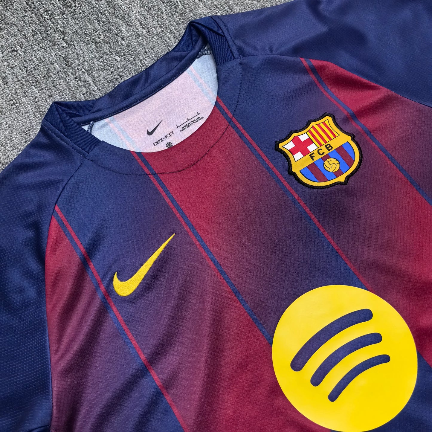 Barcellona’s Jersey Home 25/26 - Classic XI