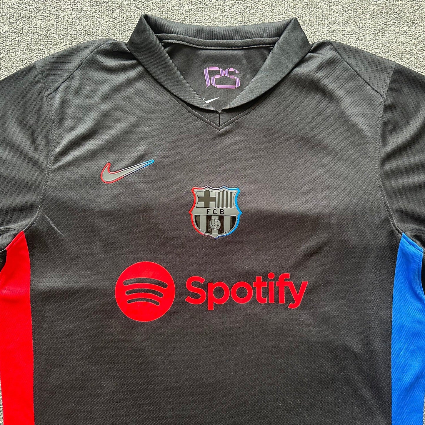 Barcellona’s Away Jersey (Spotify written) 24/25 - Classic XI