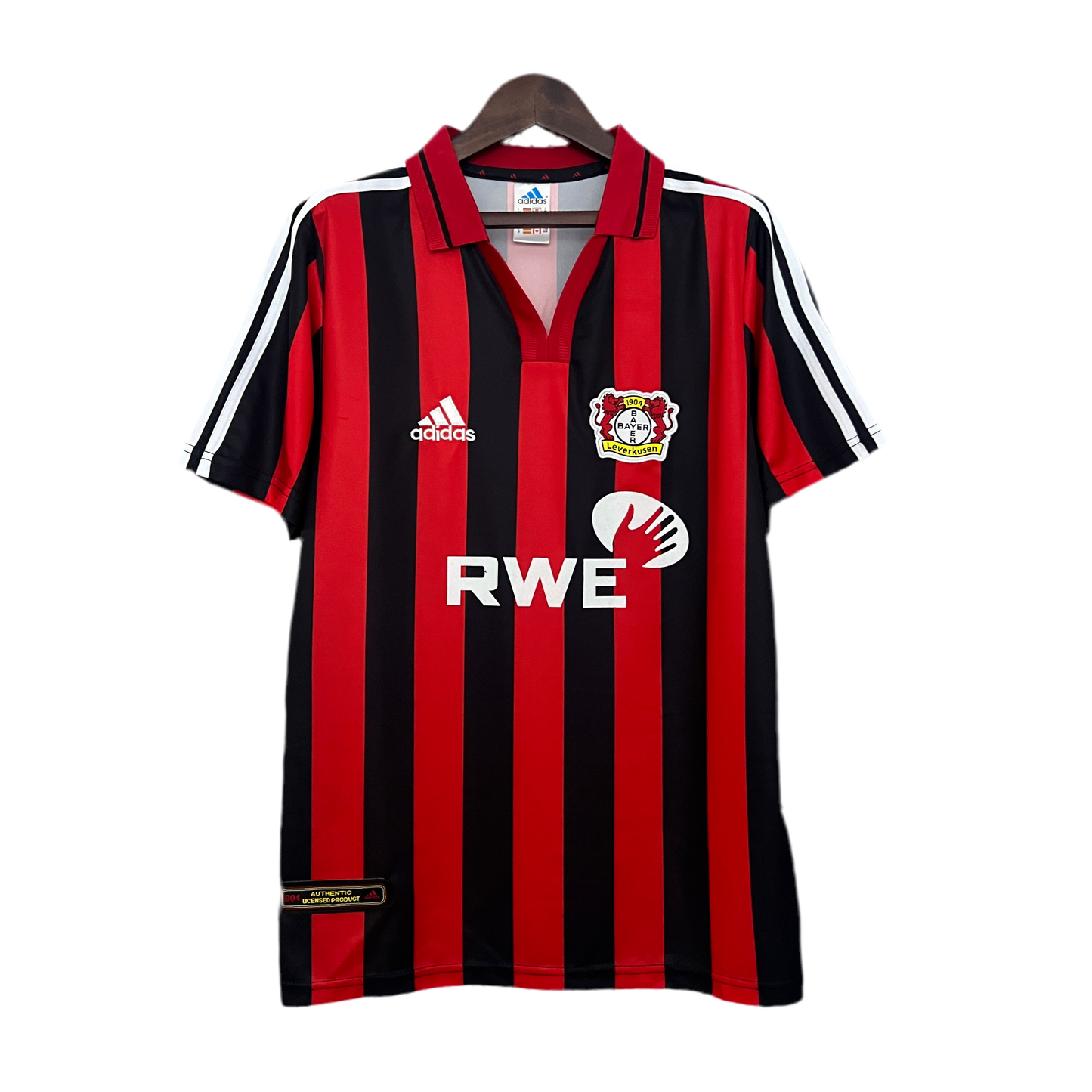 Bayer Leverkusen’s Home Jersey 01/02 - Classic XI