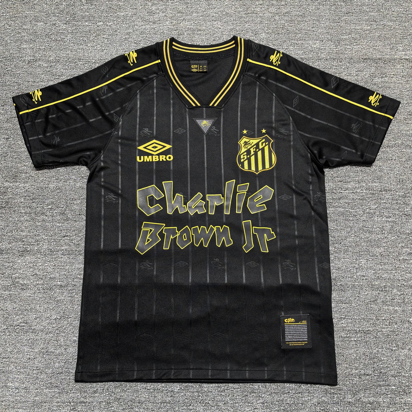 Santos’ Home Jersey x Charlie Brown - Classic XI