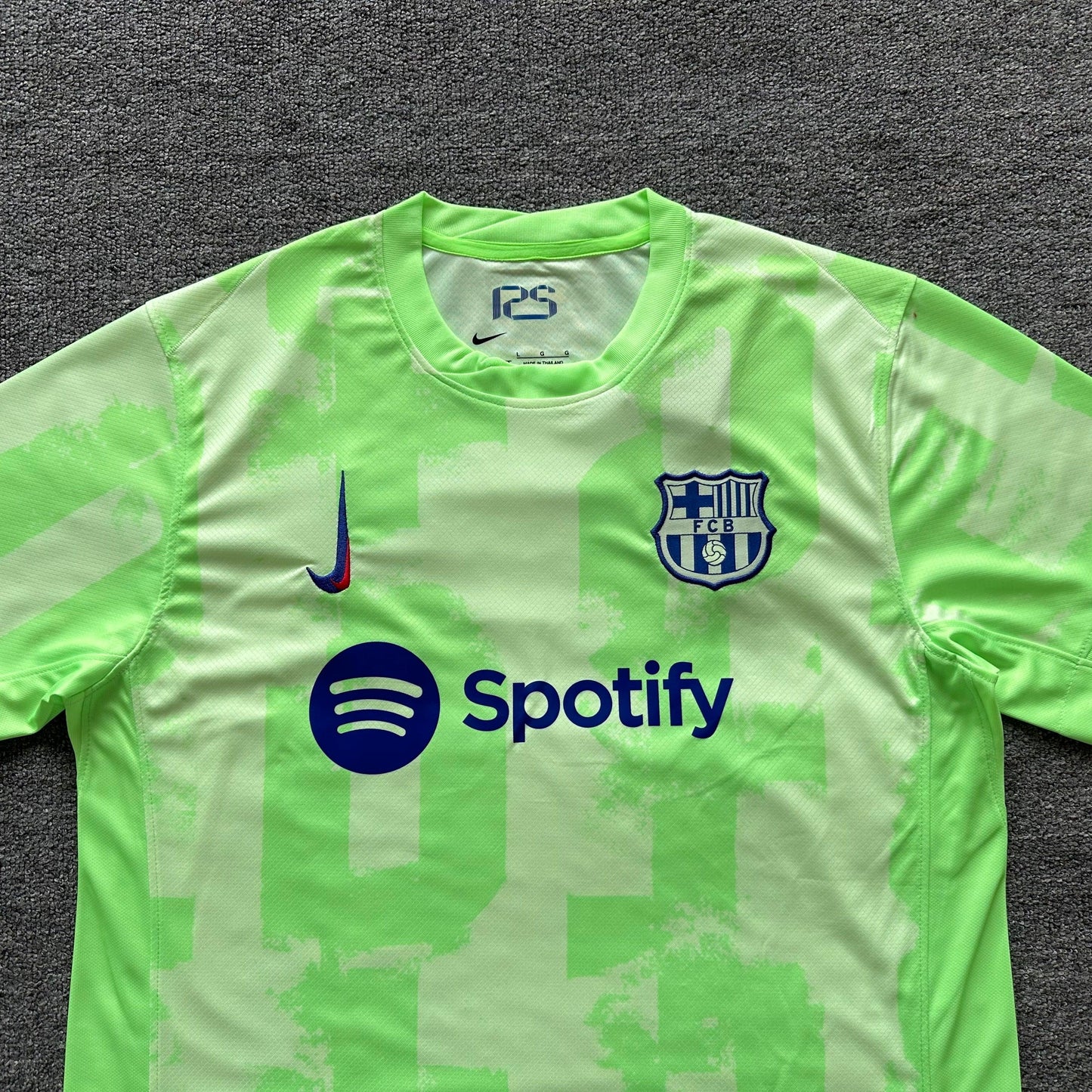 Barcellona’s 3rd Jersey (Spotify written) 24/25 - Classic XI