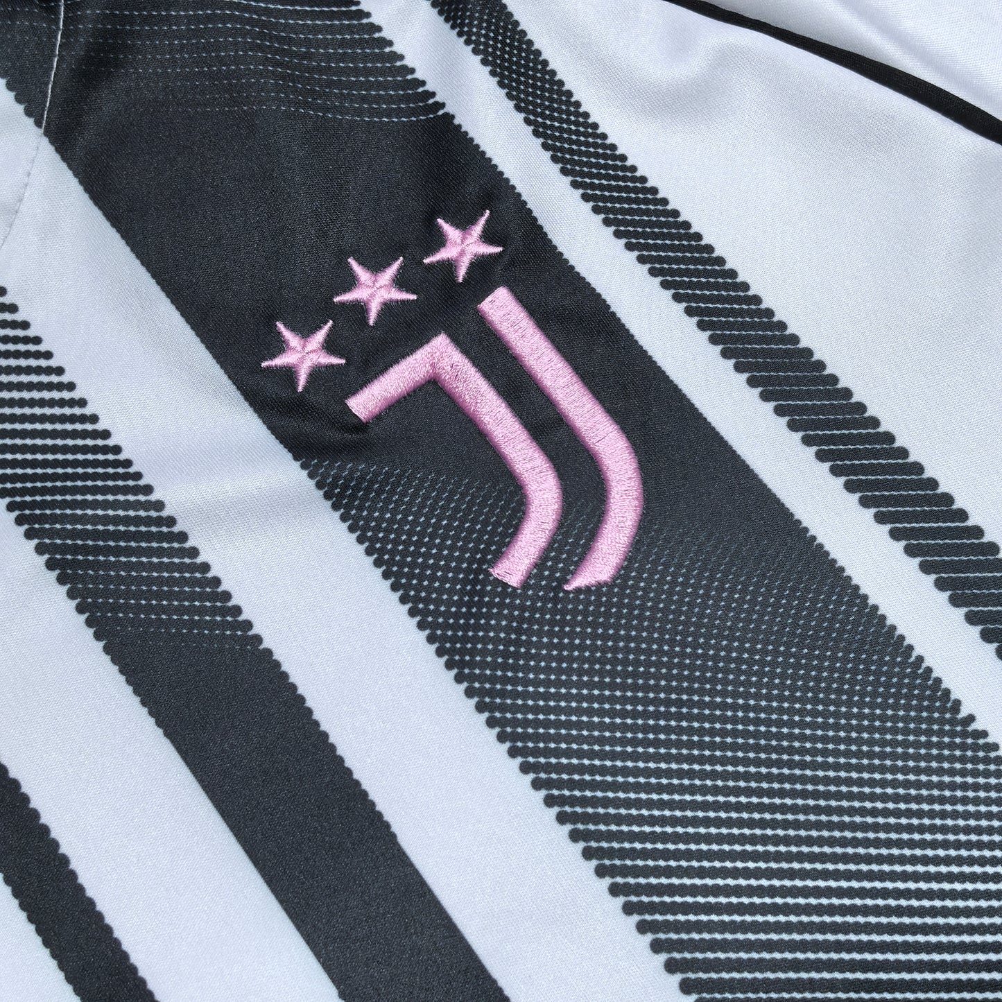 Juventus’ Home Jersey 25/26 - Classic XI
