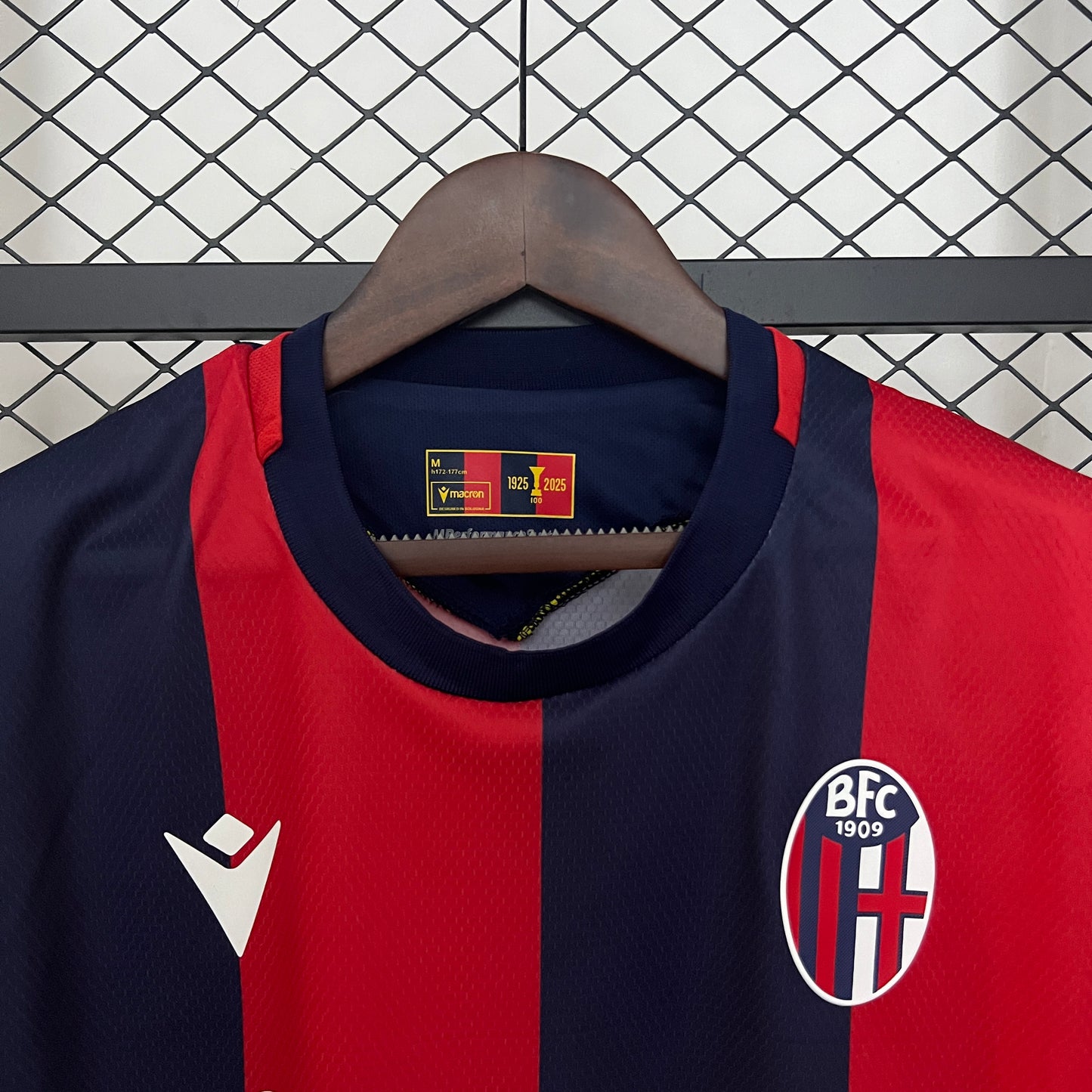 Bologna’s Home Jersey 24/25 - Classic XI