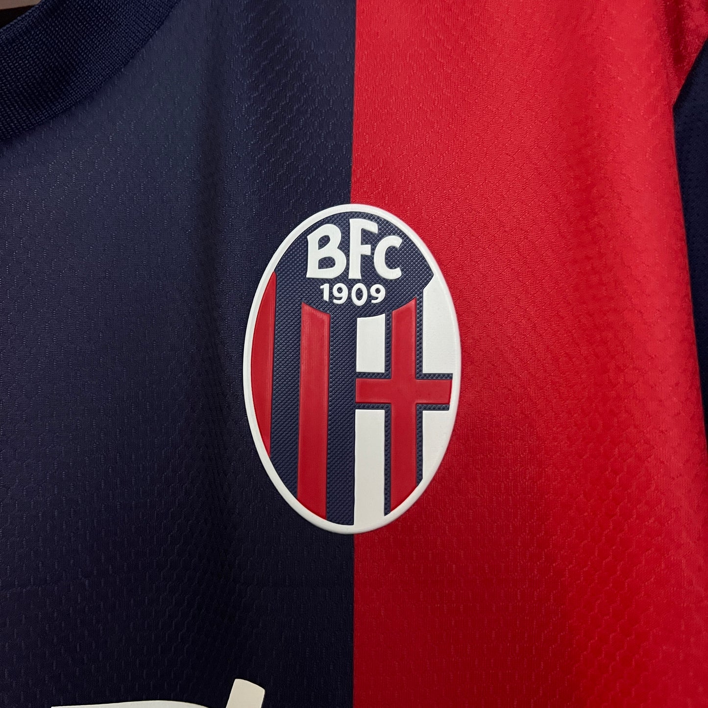 Bologna’s Home Jersey 24/25 - Classic XI