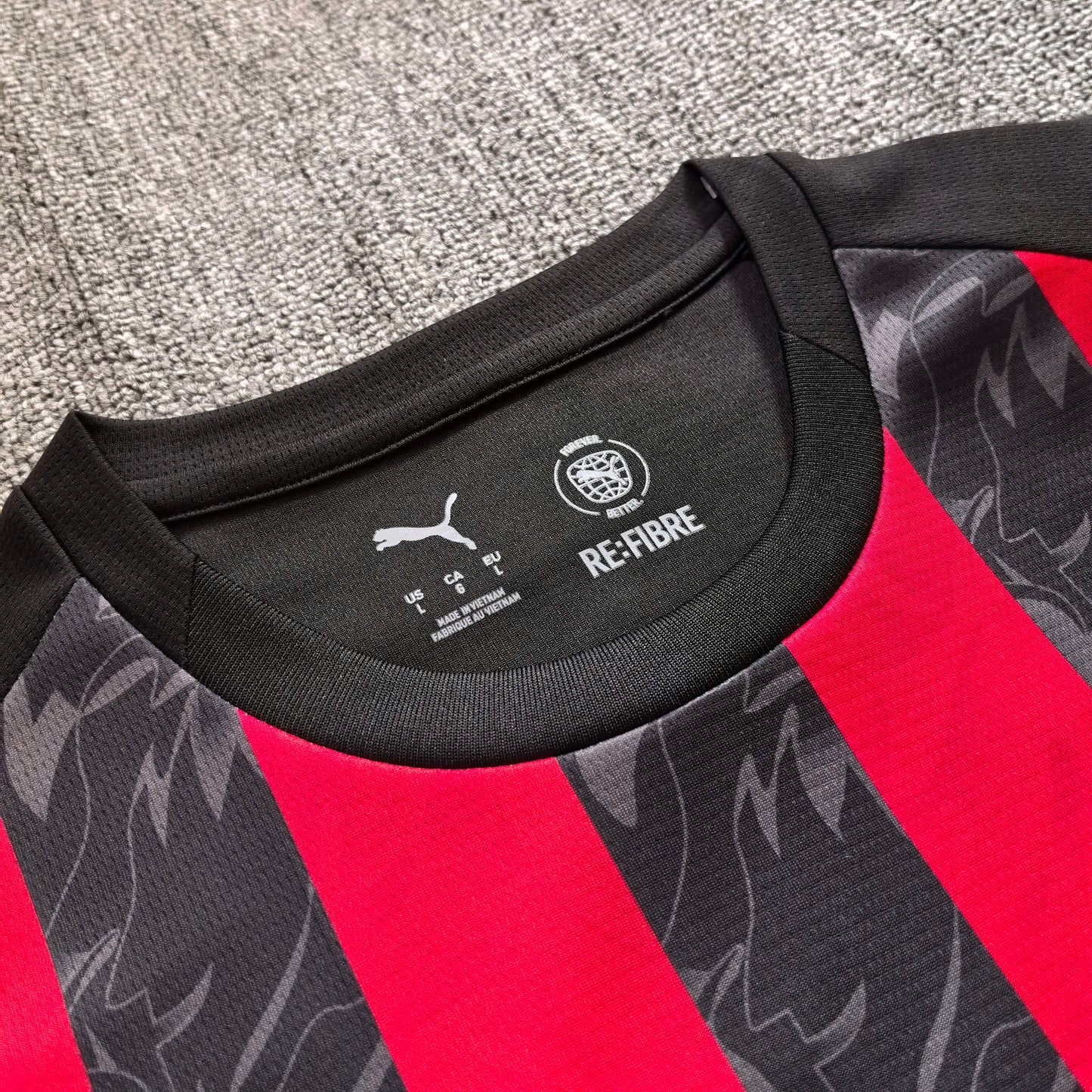 Milan’s Home Jersey 25/26 - Classic XI