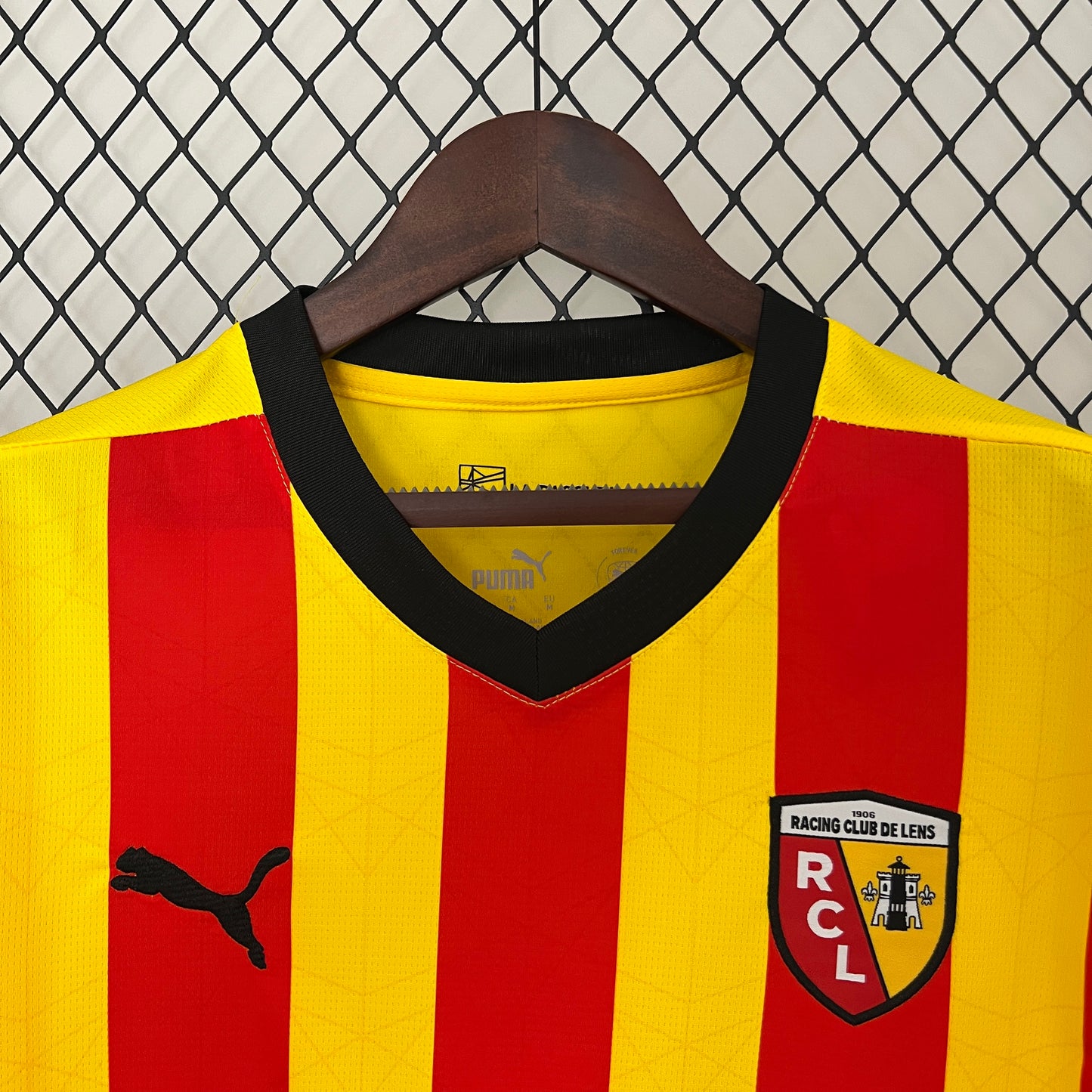 Lens’ Home Jersey 24/25 - Classic XI