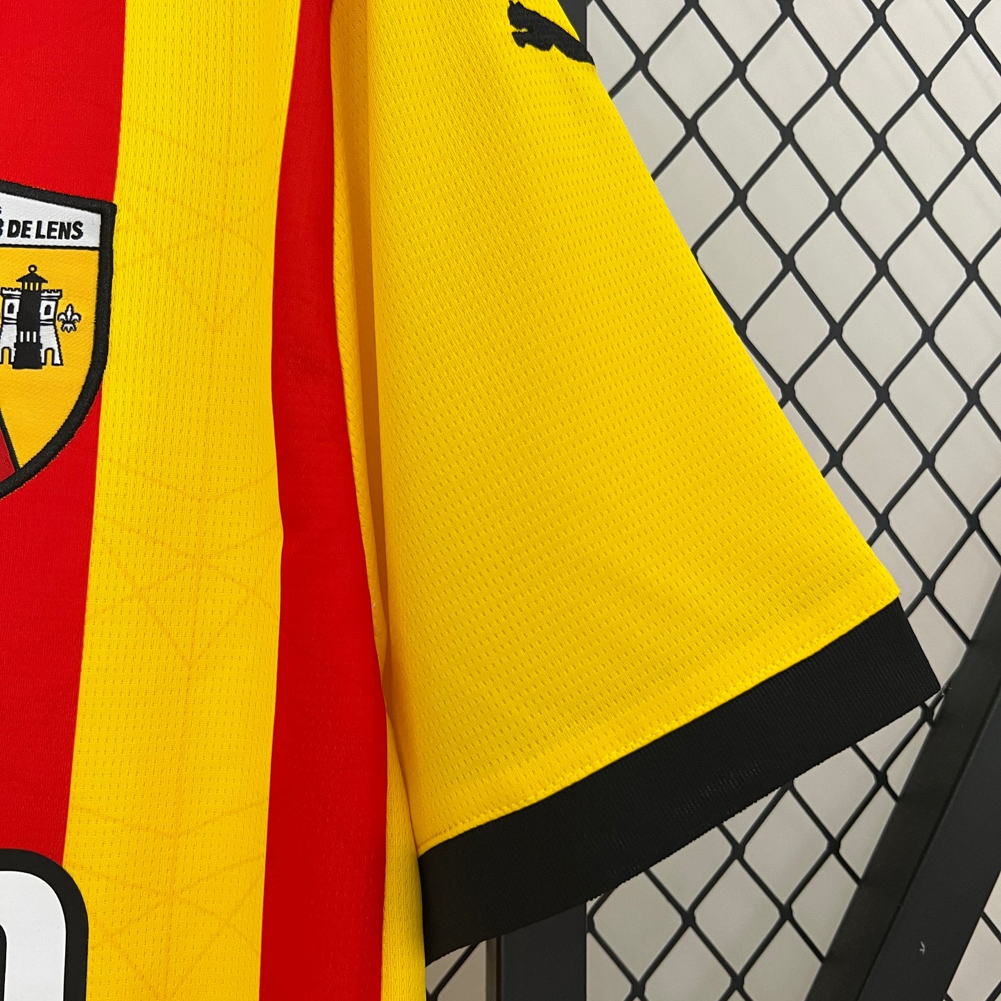 Lens’ Home Jersey 24/25 - Classic XI