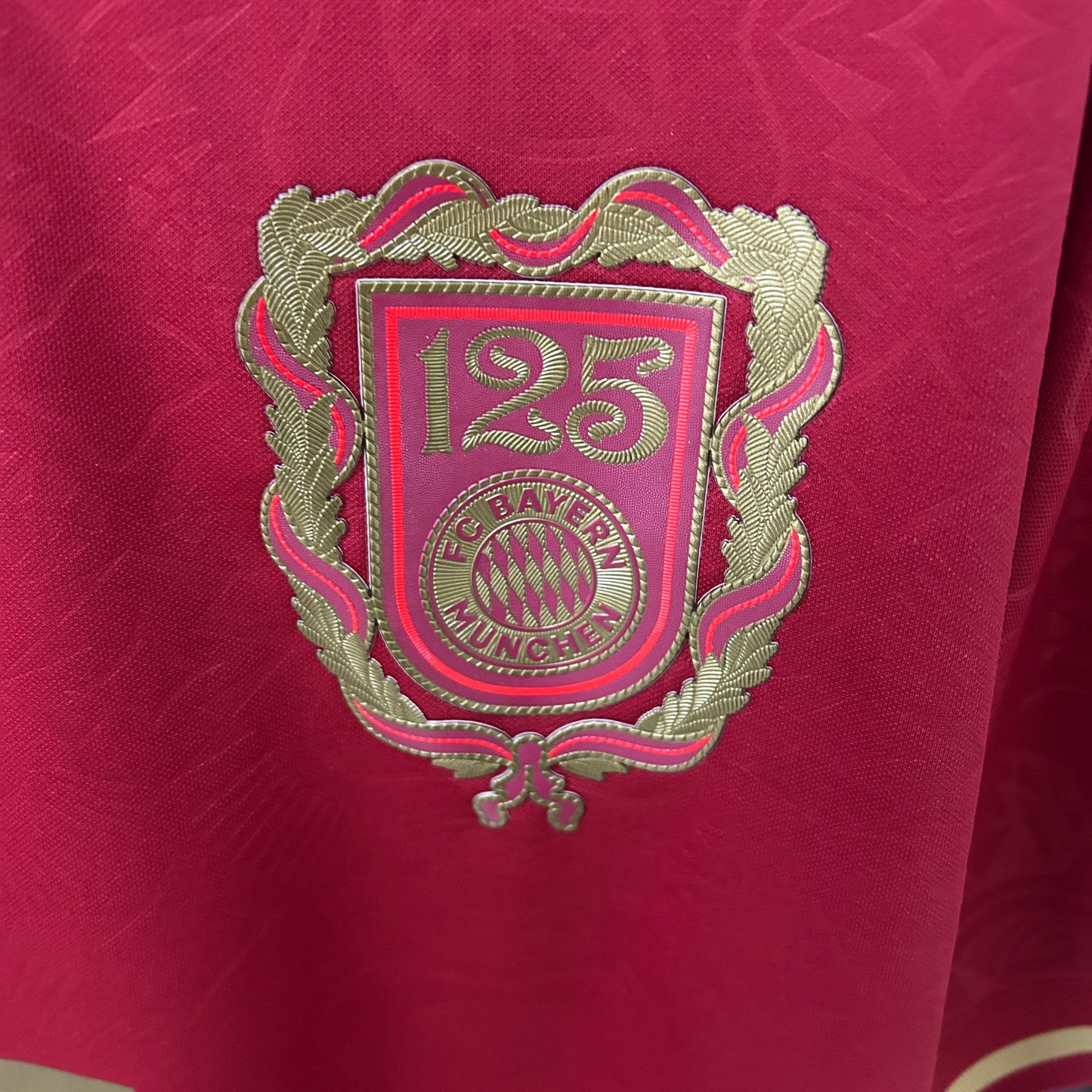 Bayern Monaco’s 125 years Red Edition Jersey - Classic XI