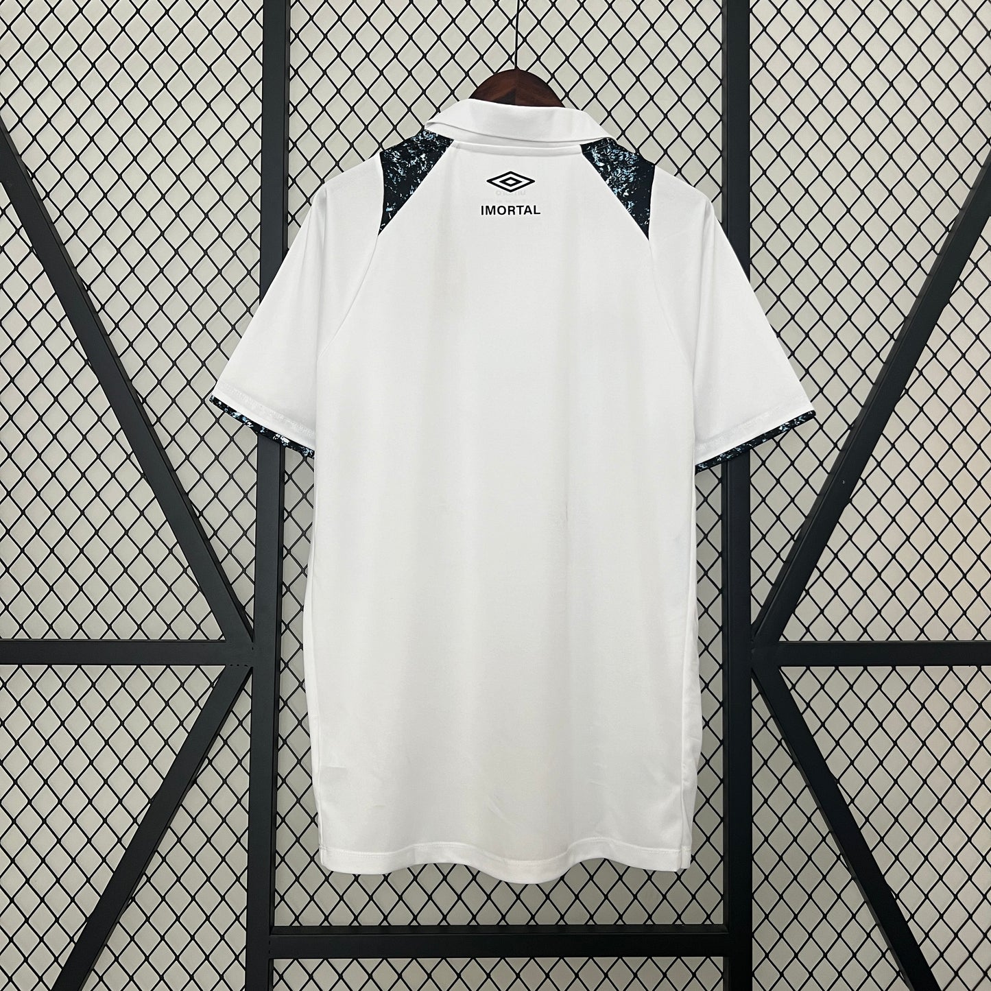 Gremio’s Away Jersey 24/25 - Classic XI
