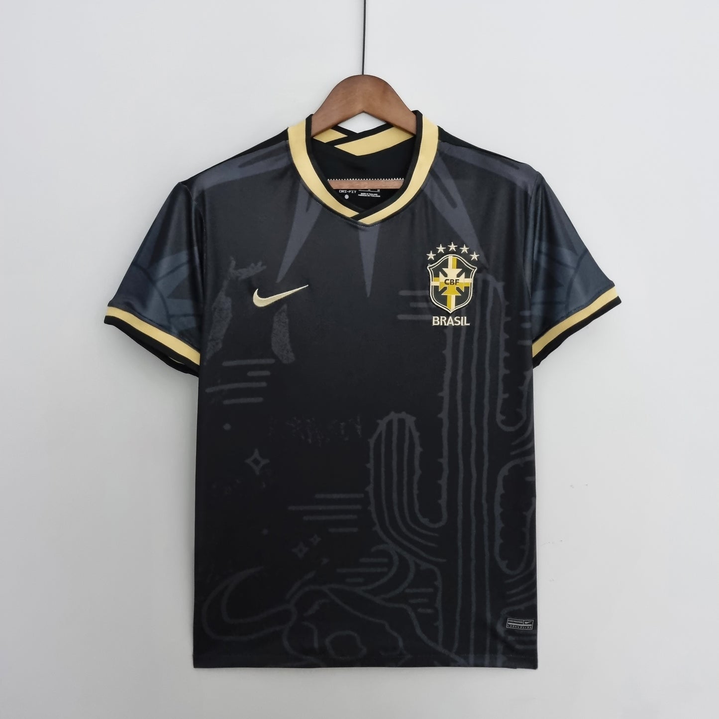 Brasil’s Black & Gold Jersey - Classic XI