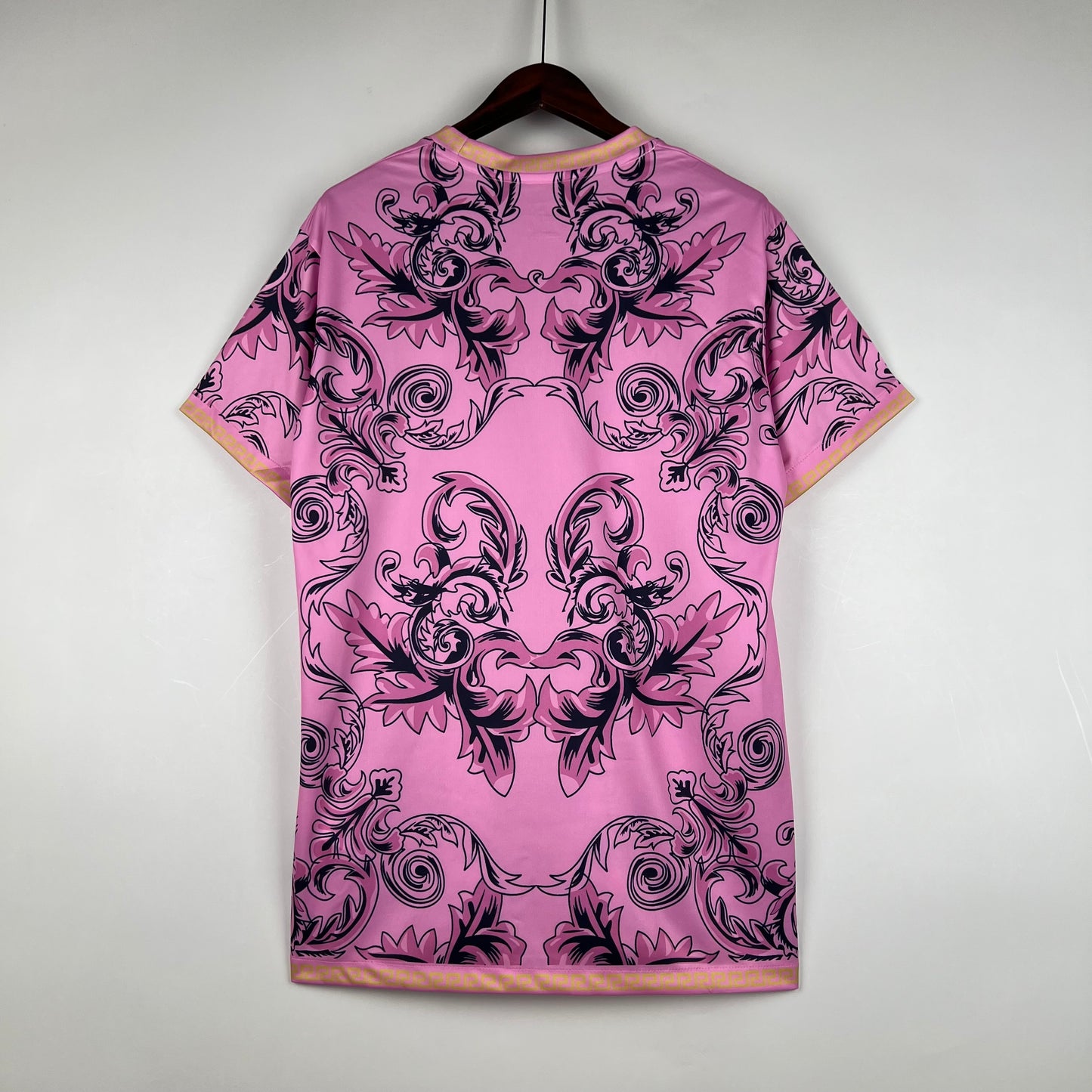 Italy’s Versace Edition (pink) Jersey - Classic XI