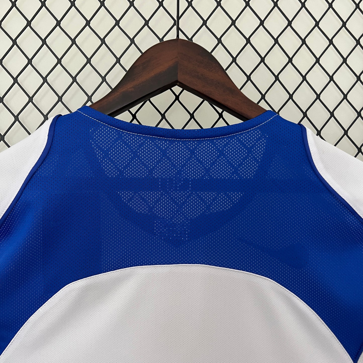 Inter’s Away Jersey 04/05 - Classic XI
