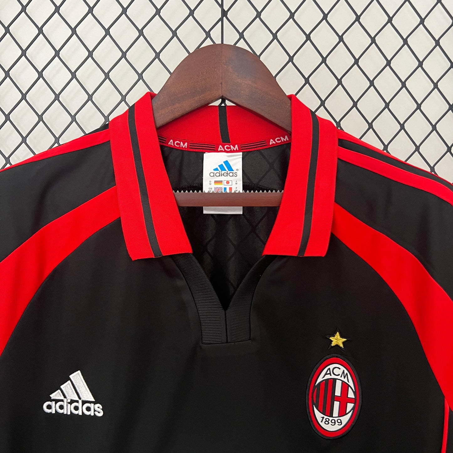 Milan’s 3rd Jersey 00-01 - Classic XI