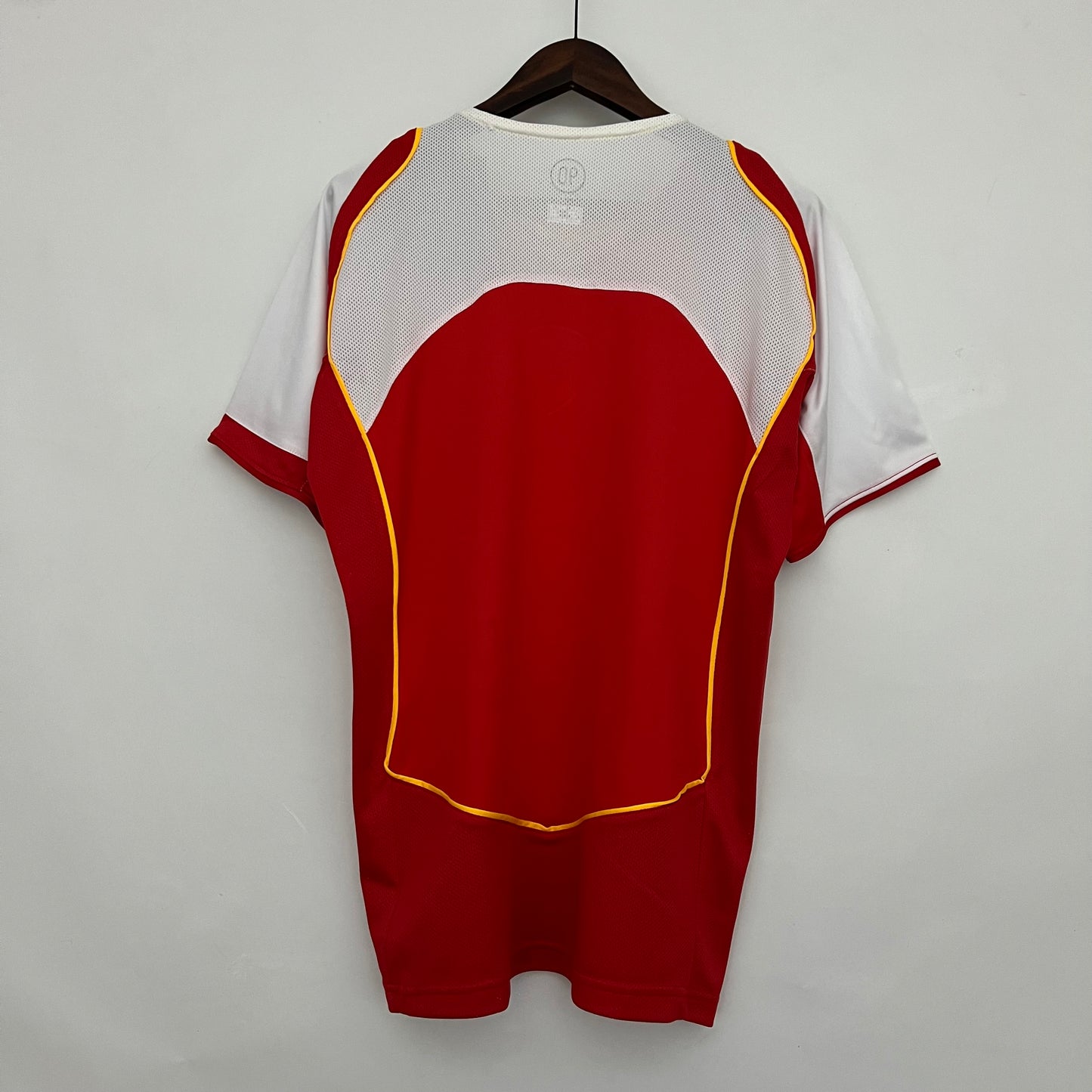 Arsenal’s Home Jersey 04/05 - Classic XI