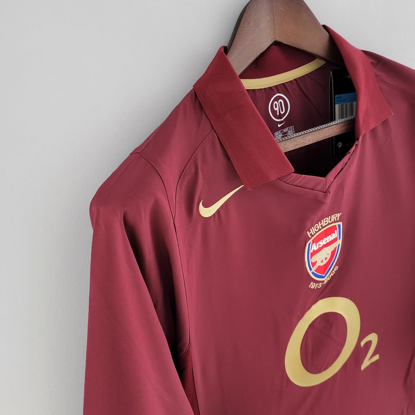 Arsenal’s Home Jersey 05/06 (long sleeves) - Classic XI