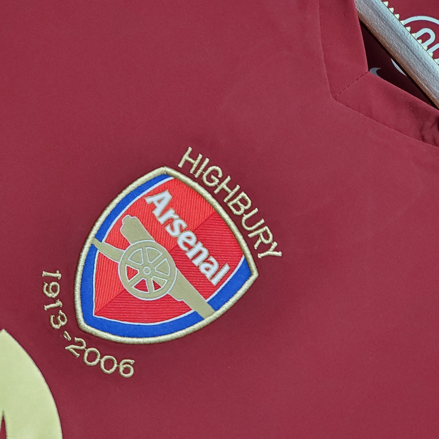 Arsenal’s Home Jersey 05/06 (short sleeves) - Classic XI