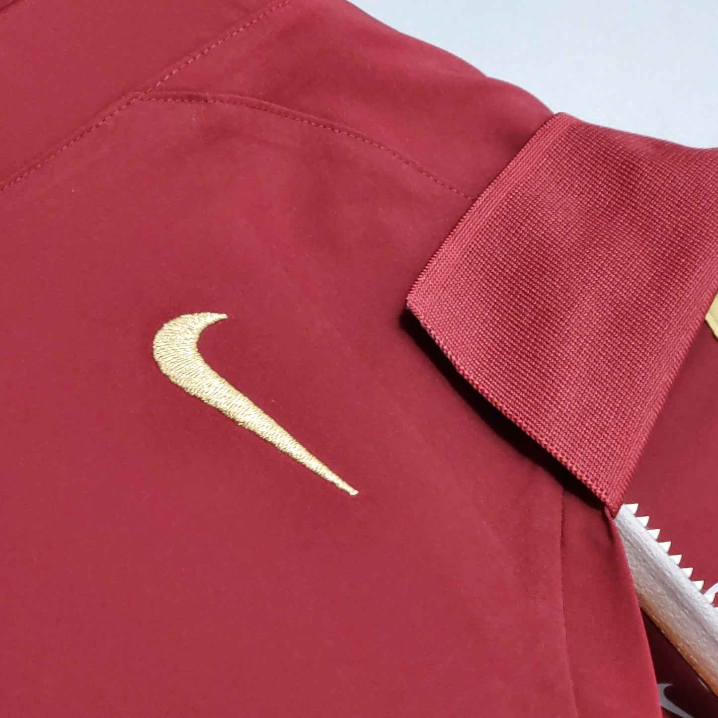Arsenal’s Home Jersey 05/06 (short sleeves) - Classic XI