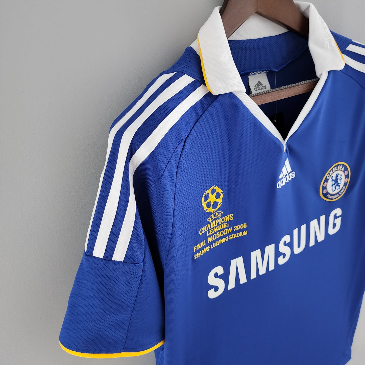 Chelsea’s Home Jersey 07/08 - Classic XI