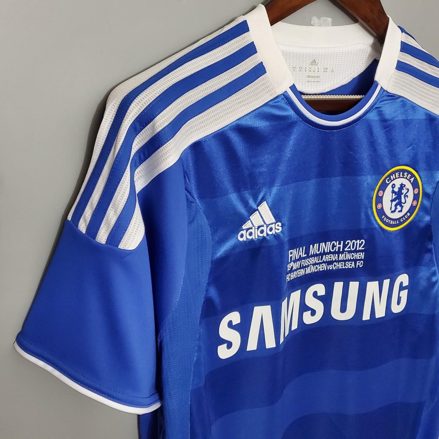 Chelsea’s Home Jersey 11/12 - Classic XI