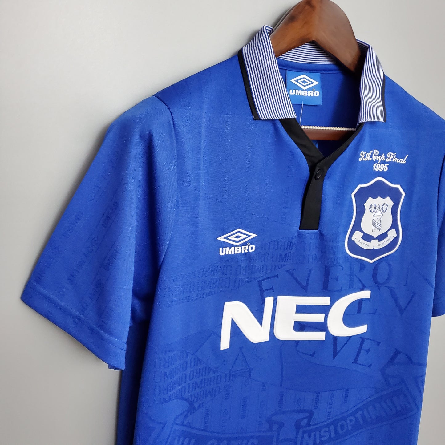 Everton’s Home Jersey 94/95 (FA Cup Final) - Classic XI