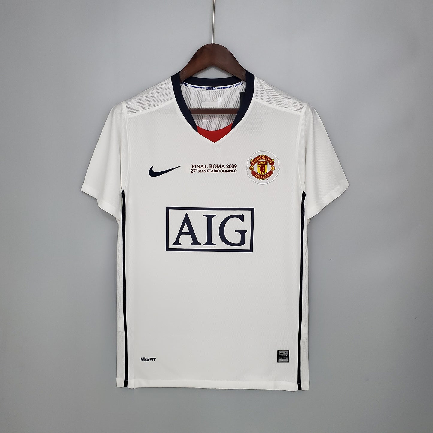 Manchester United’s Away Jersey 08/09 (Champions League Final) - Classic XI