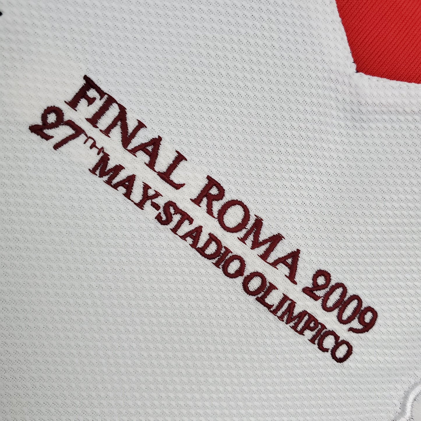 Manchester United’s Away Jersey 08/09 (Champions League Final) - Classic XI