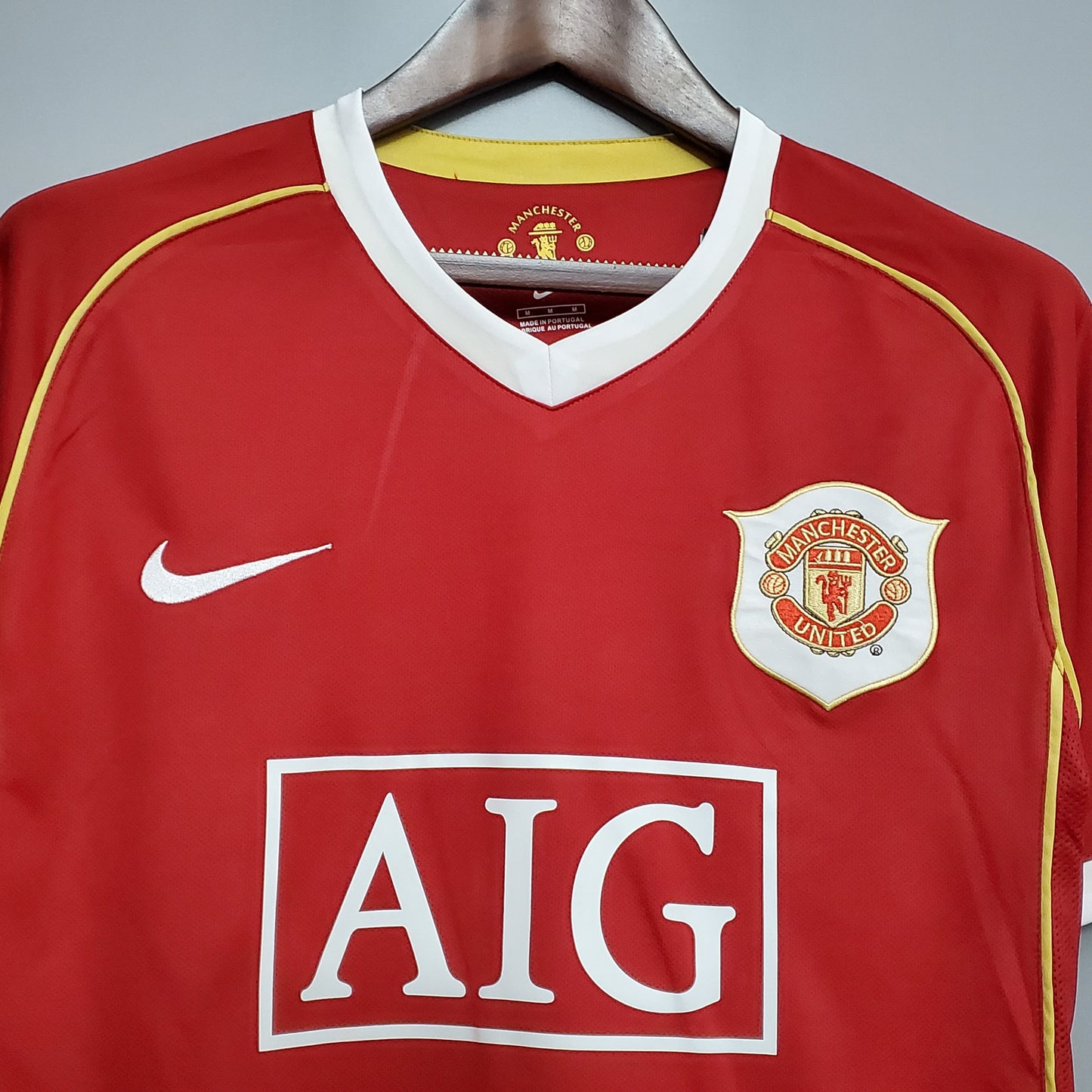 Manchester United’s Home Jersey 06/07 - Classic XI