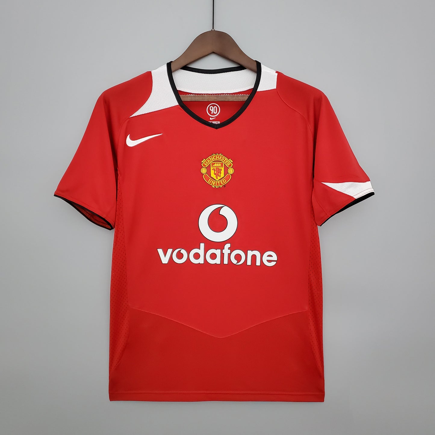 Manchester United’s Home Jersey 04/05 (short sleeves) - Classic XI