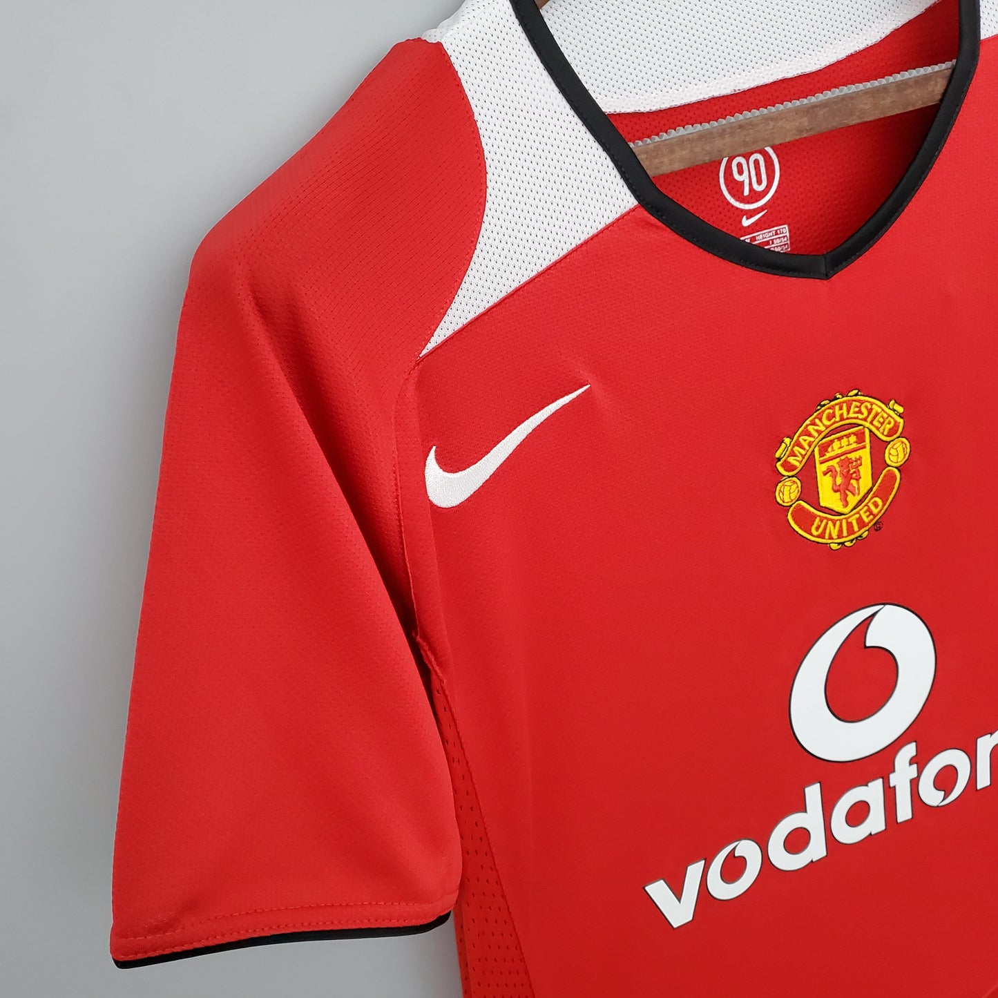 Manchester United’s Home Jersey 04/05 (short sleeves) - Classic XI