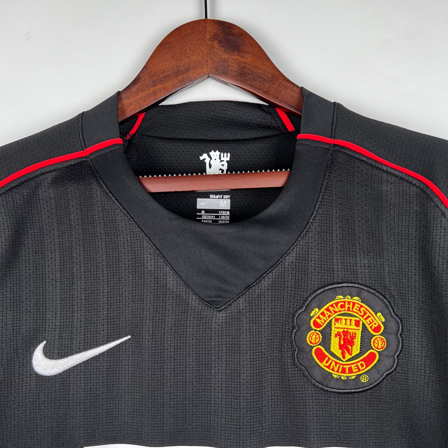 Manchester United’s Away Jersey 07/08 - Classic XI