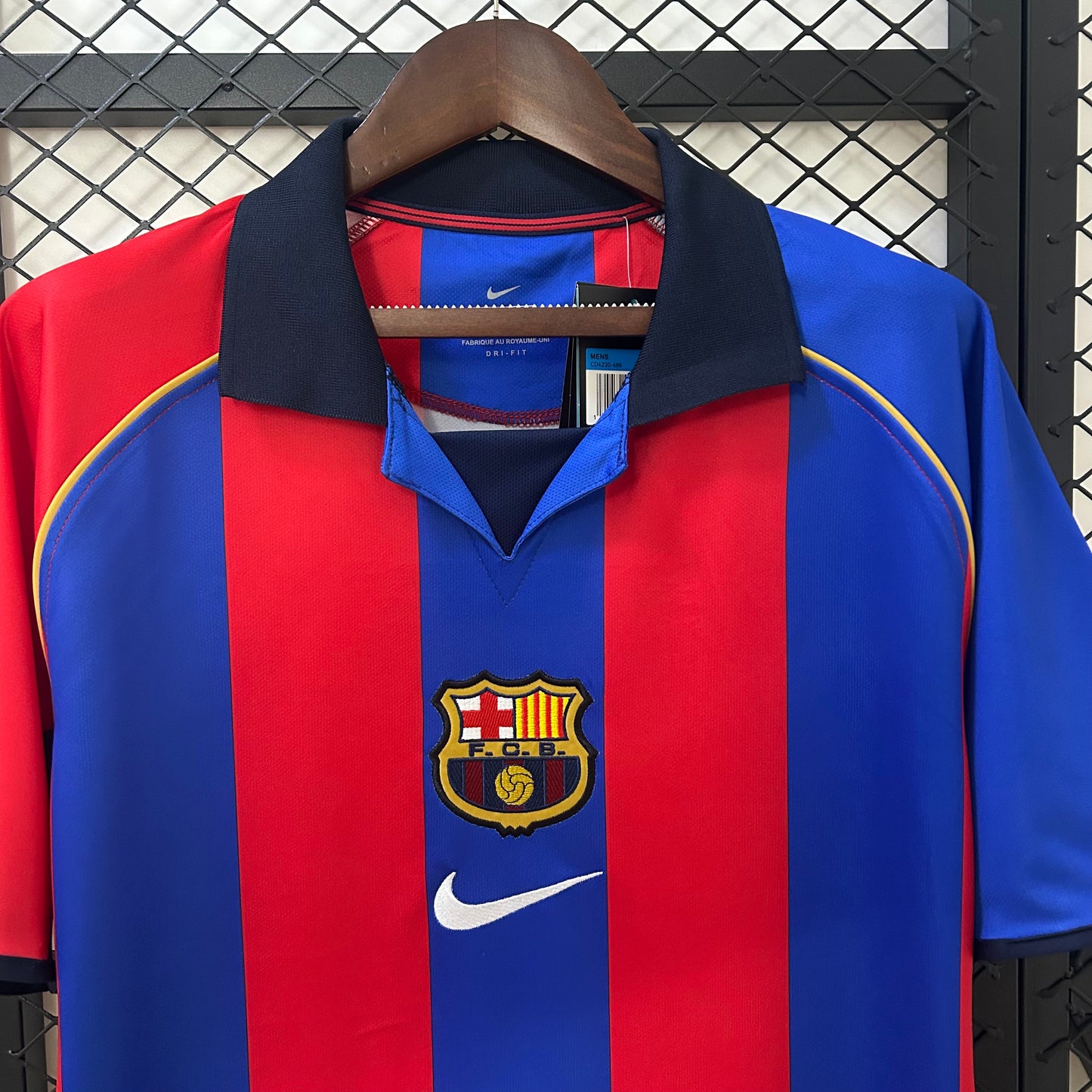 Barcellona’s Home Jersey 01/02 - Classic XI