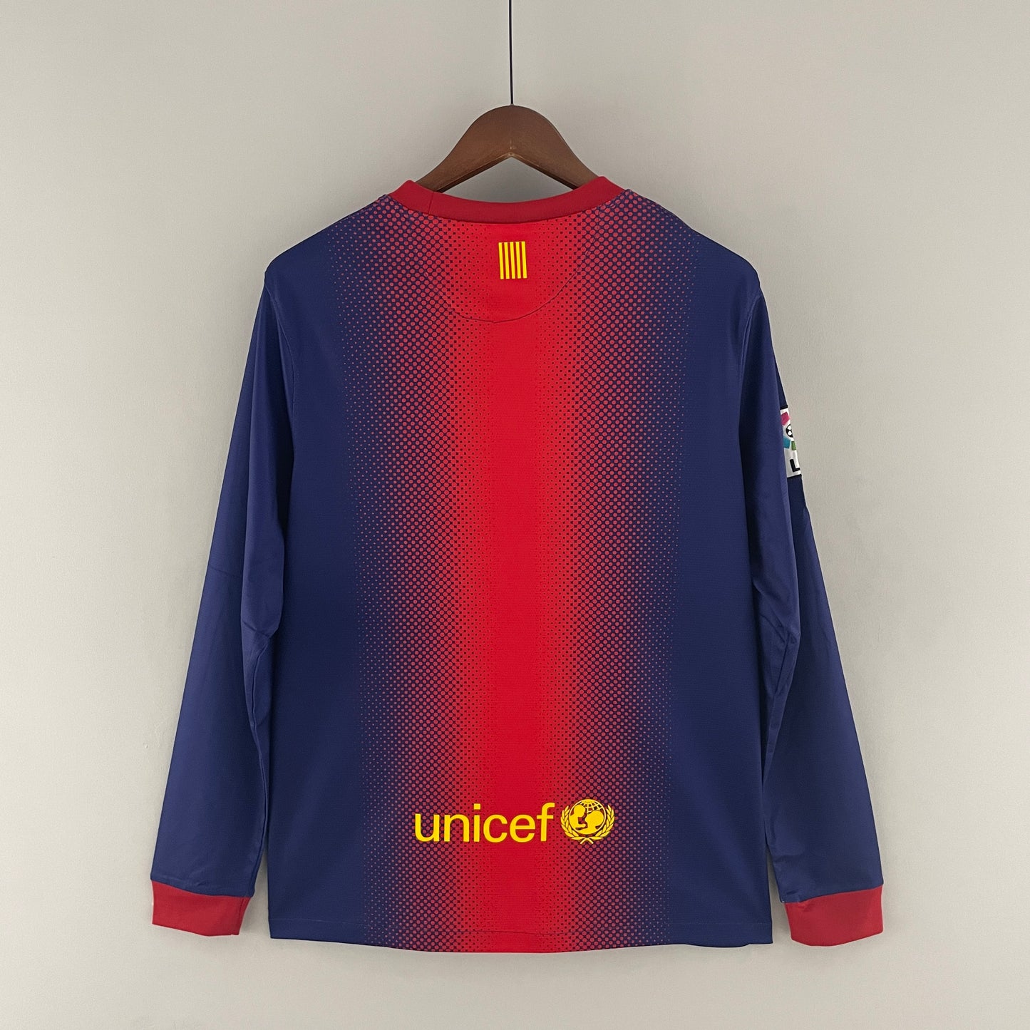 Barcellona’s Home Jersey 12/13 (Long Sleeves) - Classic XI