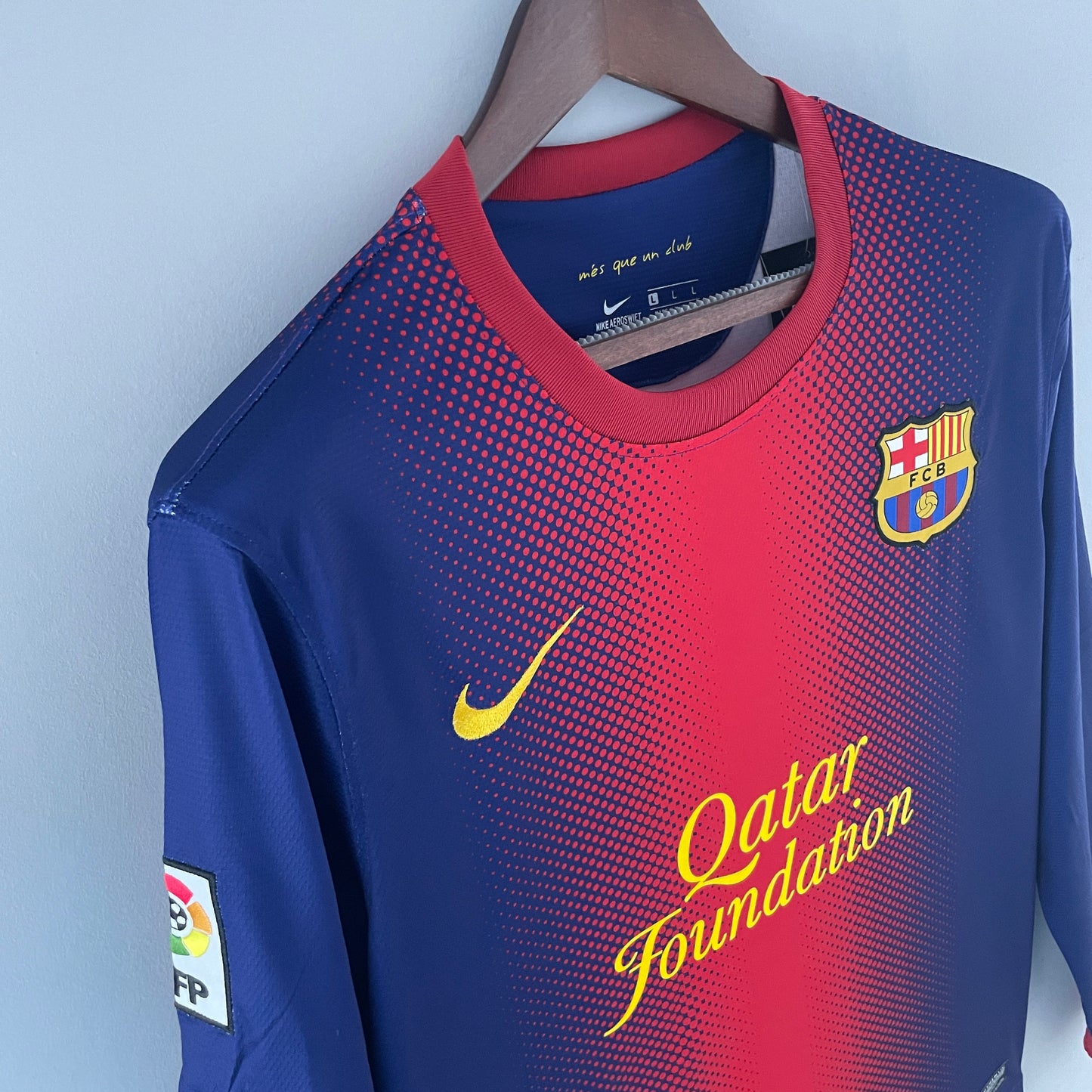 Barcellona’s Home Jersey 12/13 (Long Sleeves) - Classic XI