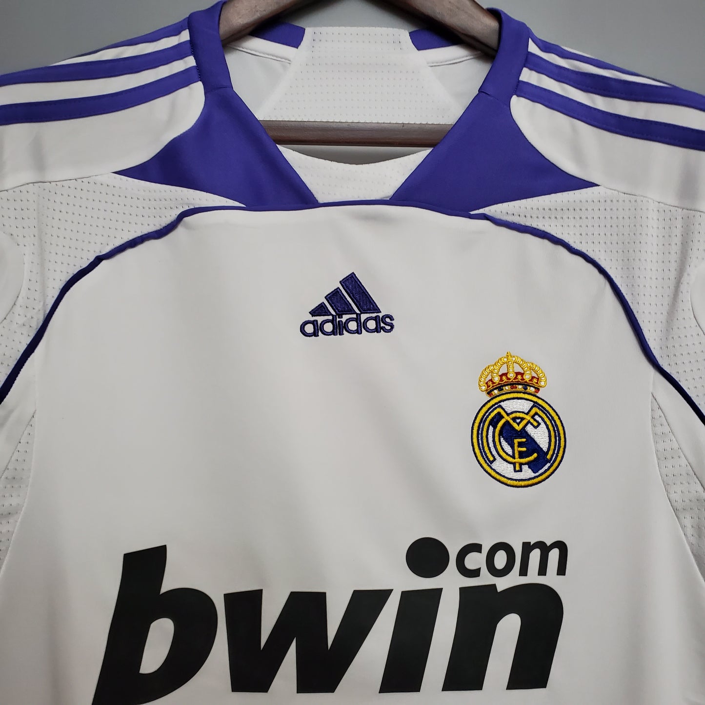 Real Madrid’s Home Jersey 07/08 - Classic XI