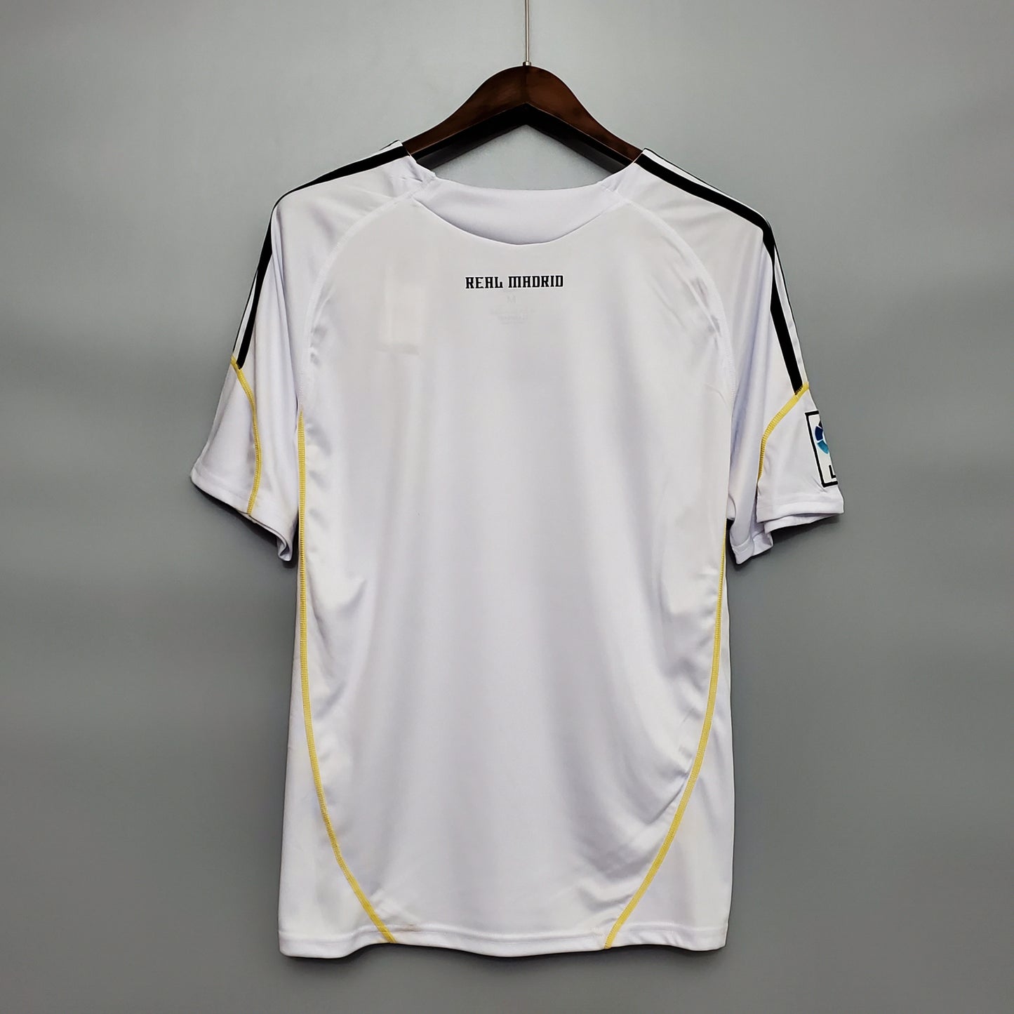 Real Madrid’s Home Jersey 09/10 - Classic XI