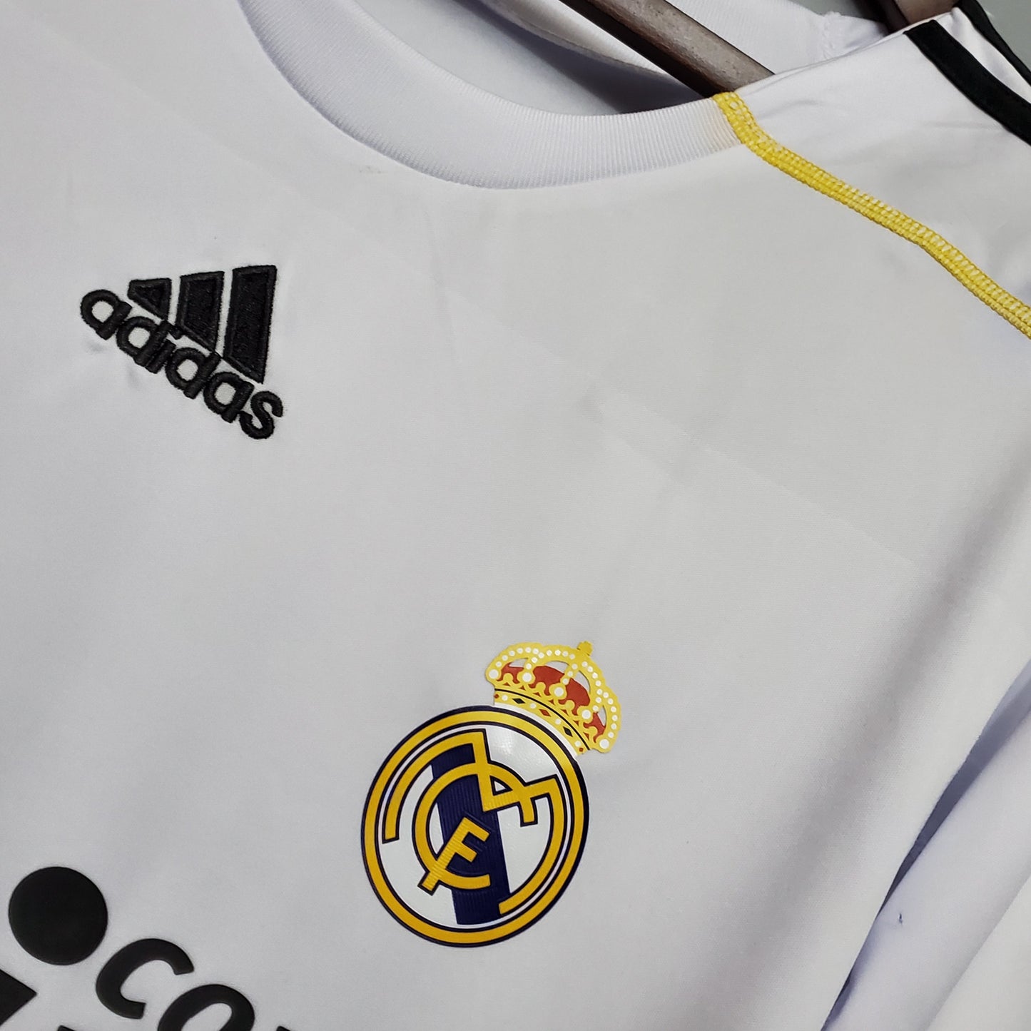 Real Madrid’s Home Jersey 09/10 - Classic XI