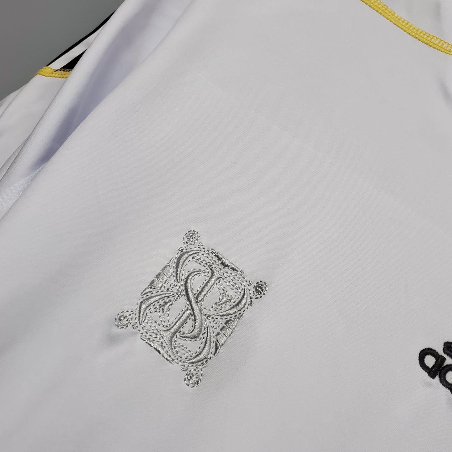 Real Madrid’s Home Jersey 09/10 - Classic XI