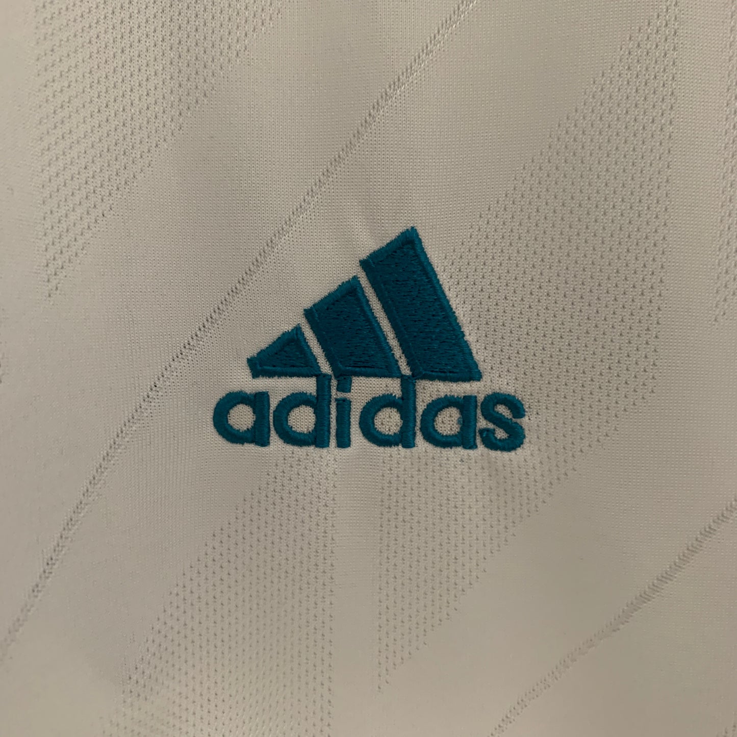 Real Madrid’s Home Jersey 17/18 (Long Sleeves) - Classic XI