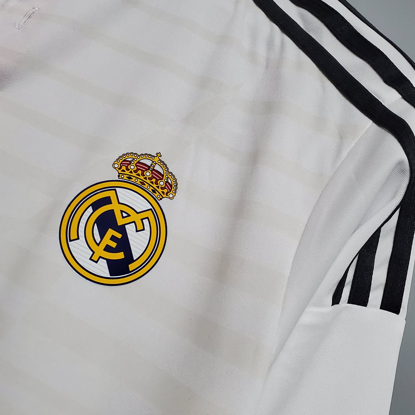 Real Madrid’s Away Jersey 11/12 (Long Sleeves) - Classic XI