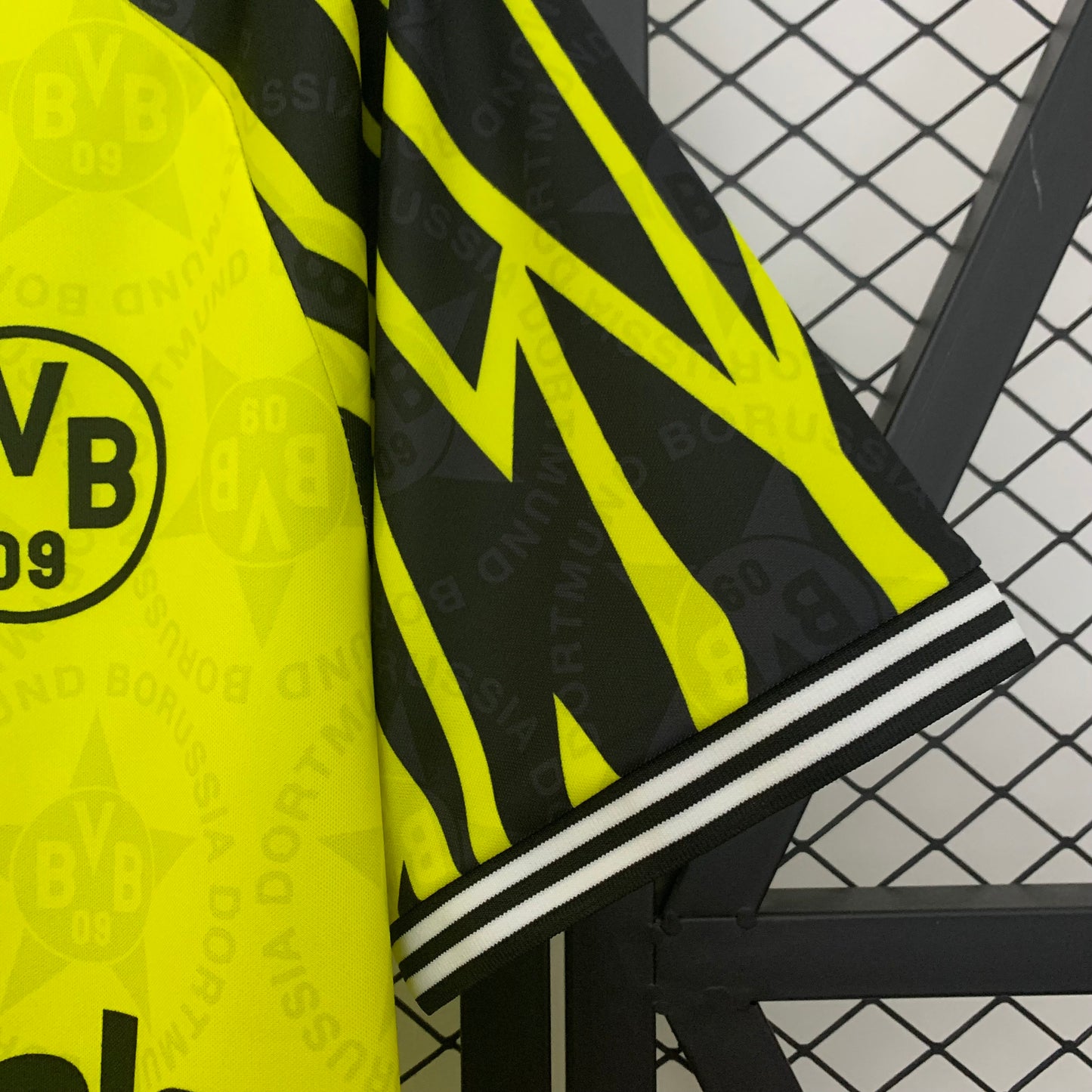 Borussia Dortmund’s Home Jersey 94/95 - Classic XI