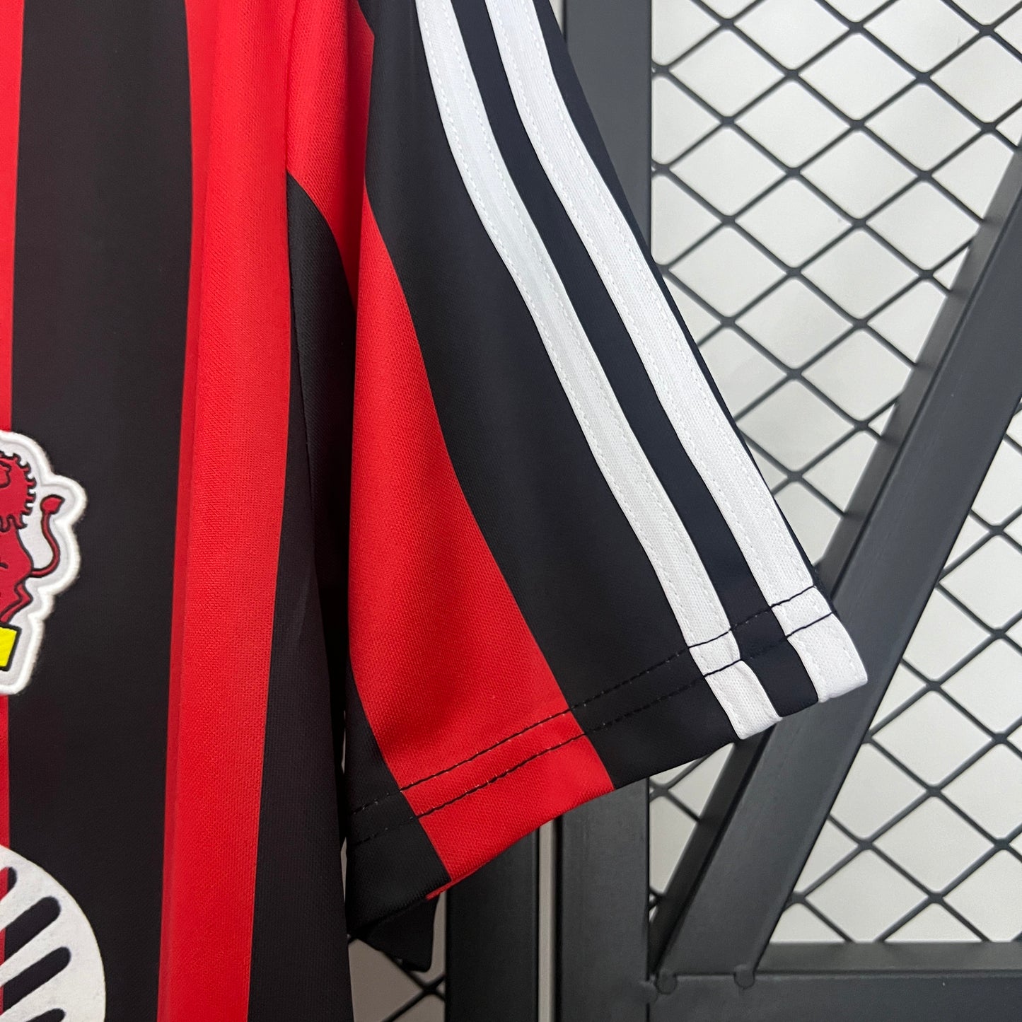Bayer Leverkusen’s Home Jersey 01/02 - Classic XI