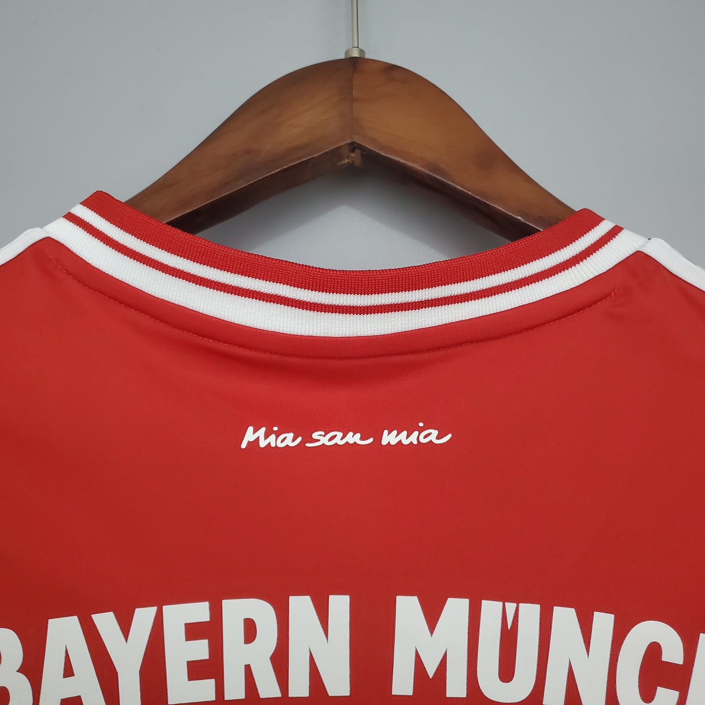 Bayern Monaco’s Home Jersey 12/13 (Champions League Final) - Classic XI