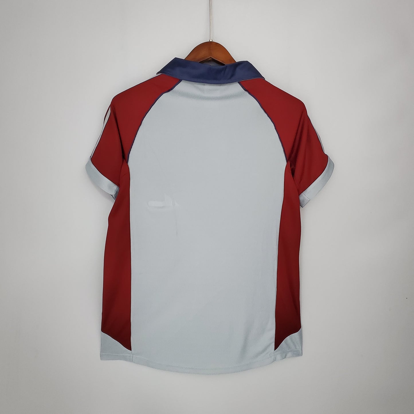 Bayern Monaco’s Away Jersey 98/99 - Classic XI