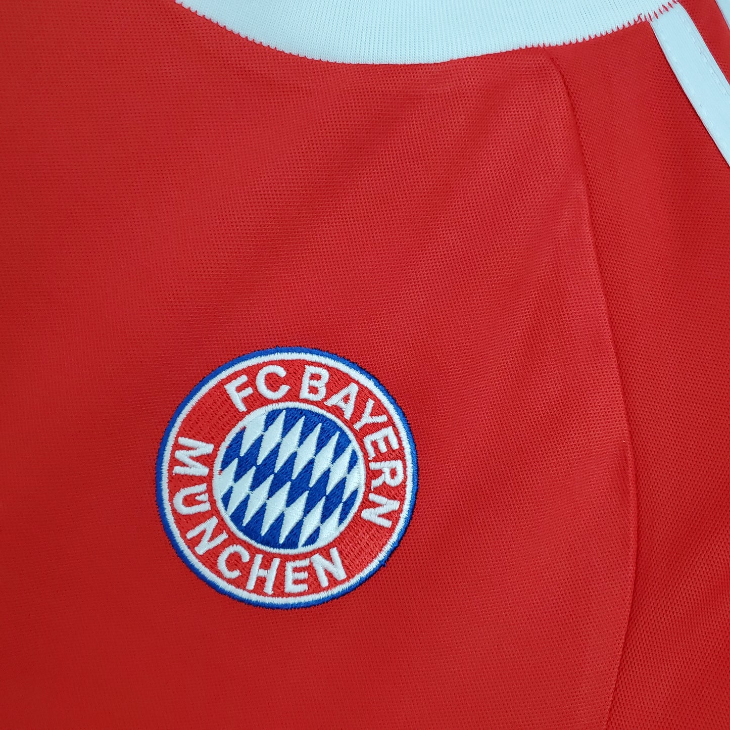 Bayern Monaco’s Home Jersey 00/01 - Classic XI