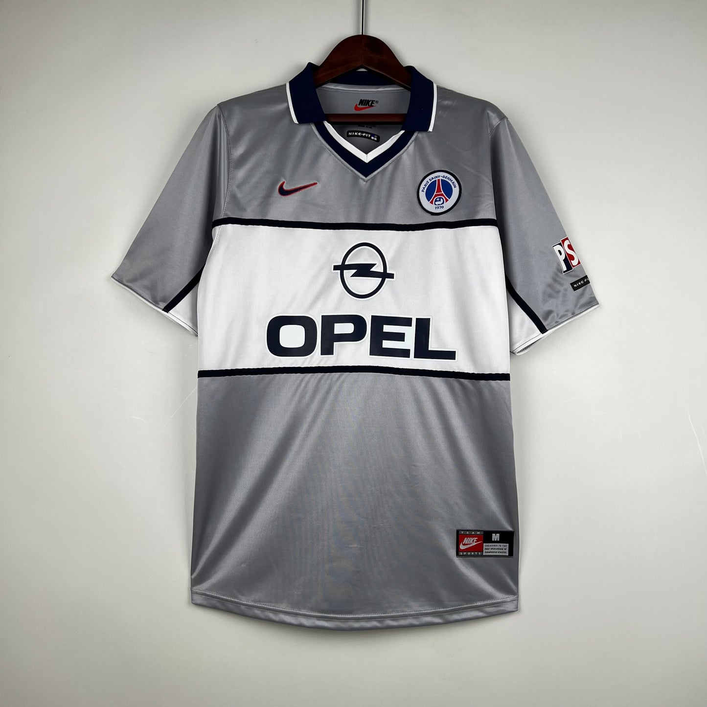 PSG’s Away Jersey 99/00 - Classic XI