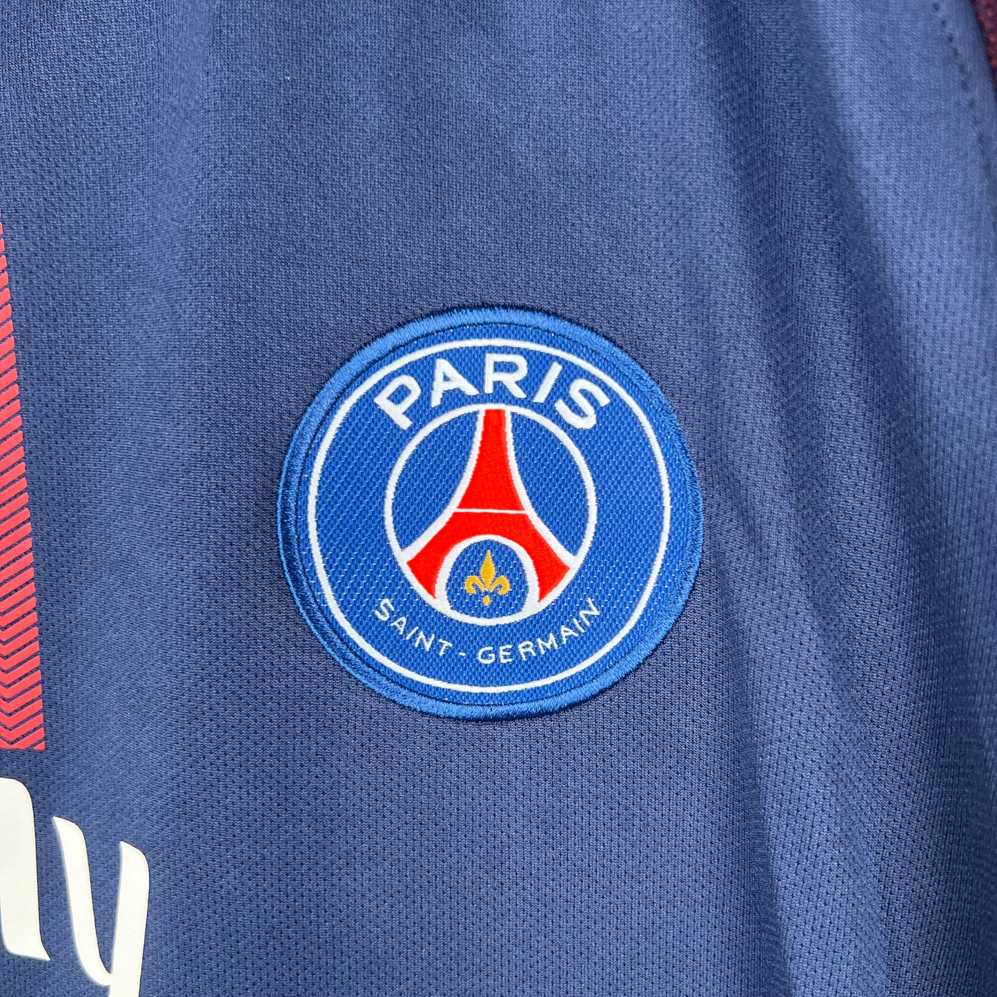 PSG’s Home Jersey 17/18 - Classic XI