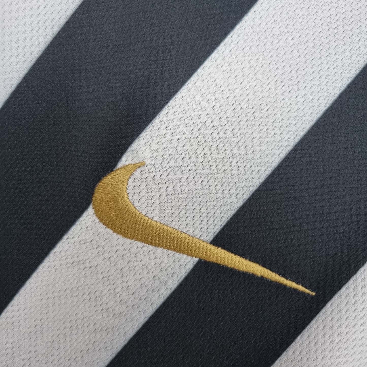 Santos’ Away Jersey 12/13 - Classic XI