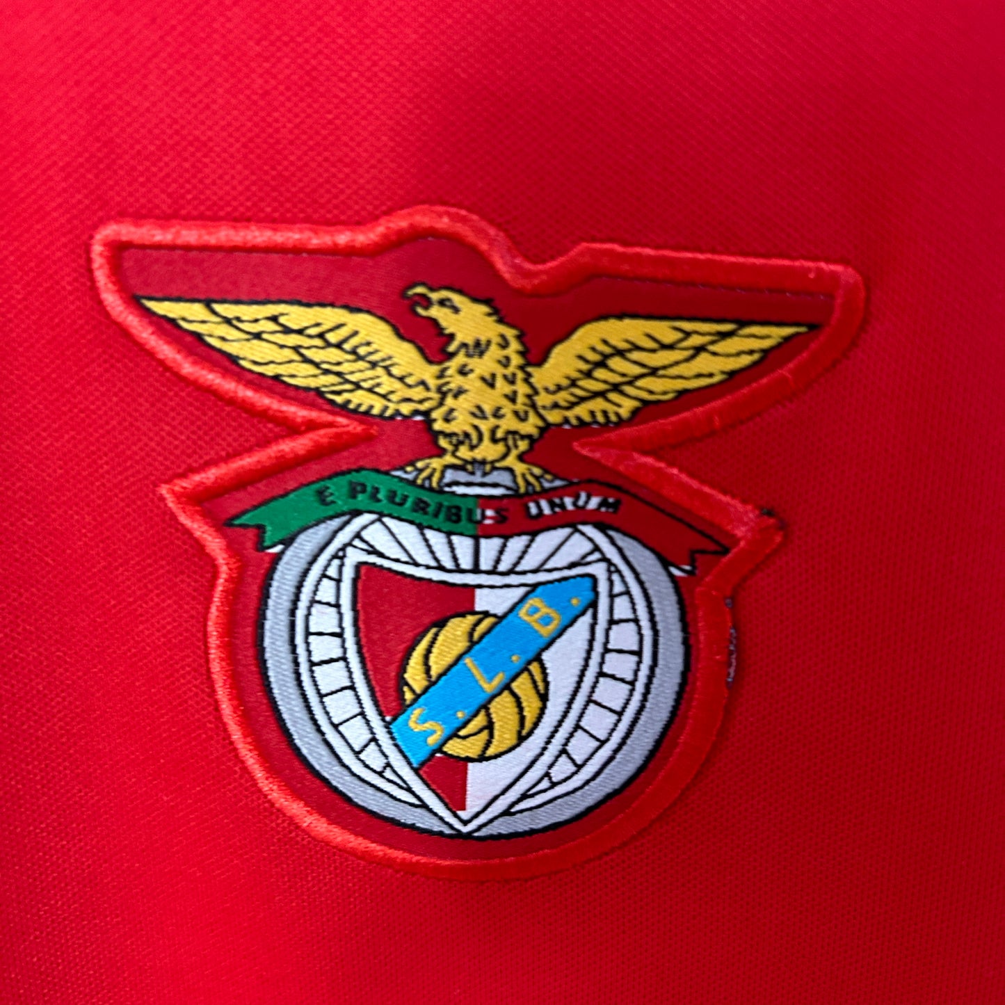 Benfica’s Home Jersey 04/05 - Classic XI