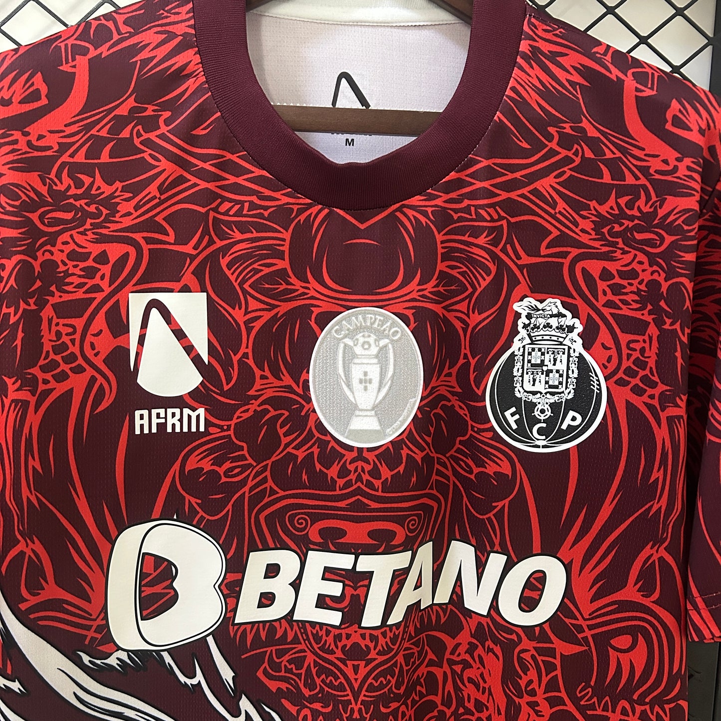 Porto’s Special Edition “Red Dragon” - Classic XI