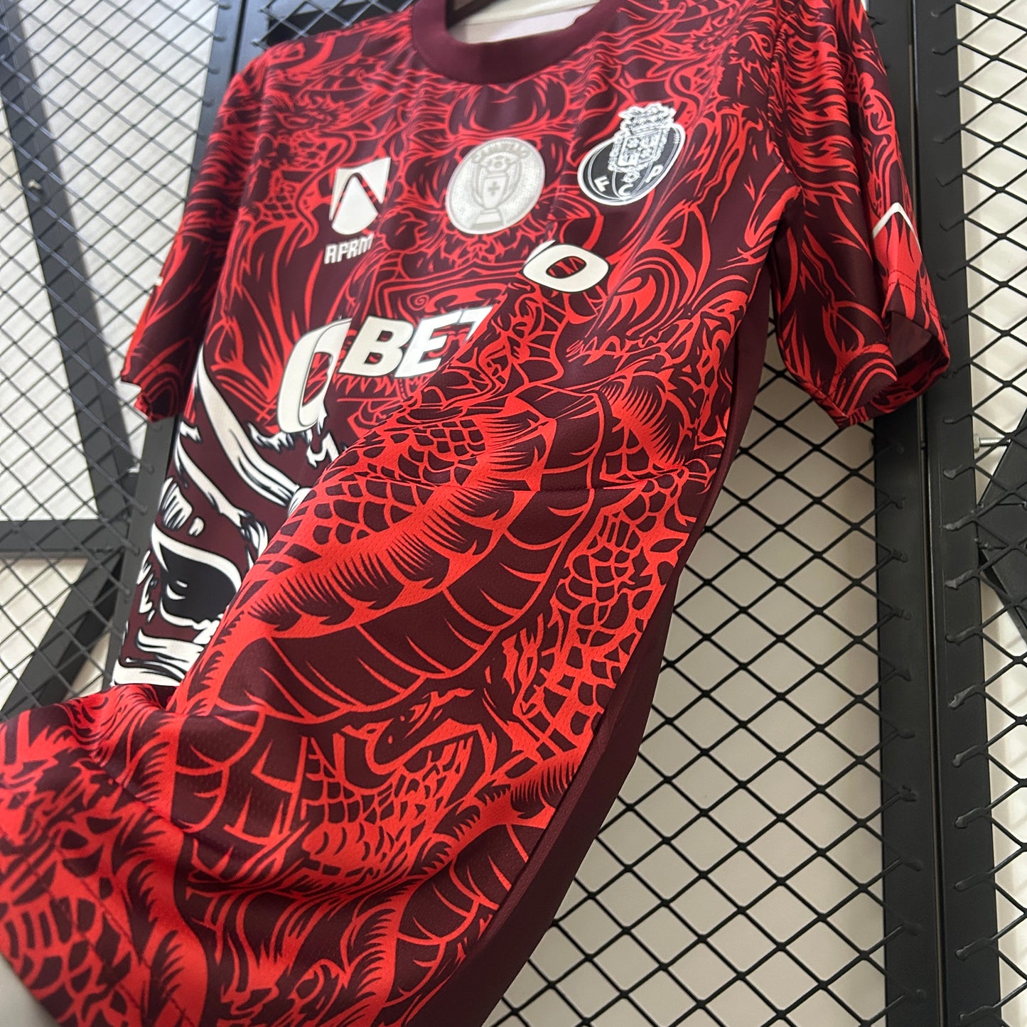 Porto’s Special Edition “Red Dragon” - Classic XI